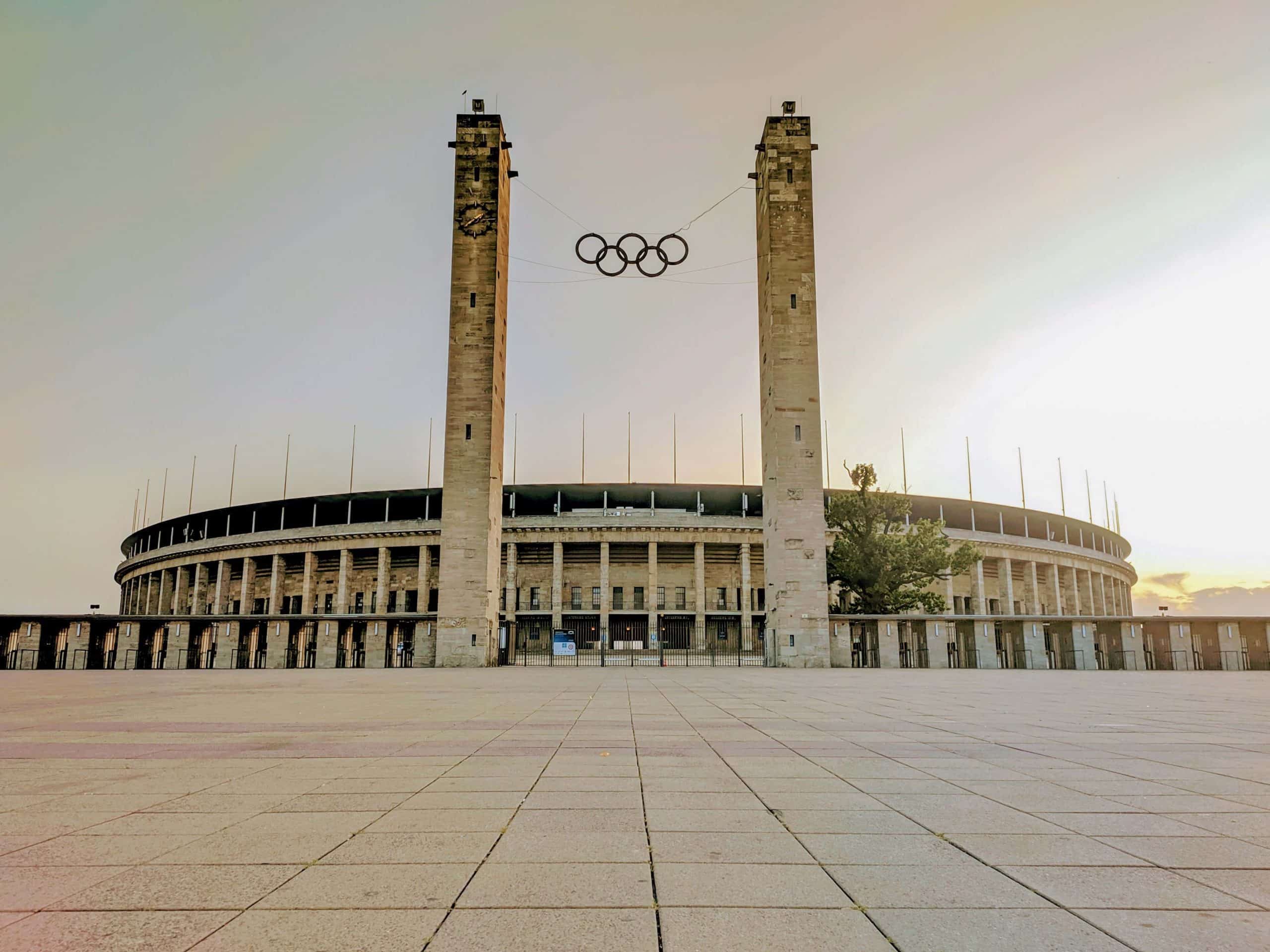 Der Umgang mit dem Olympiagelände Berlin birgt Herausforderungen und Chancen gleichermaßen. Foto: Unsplash