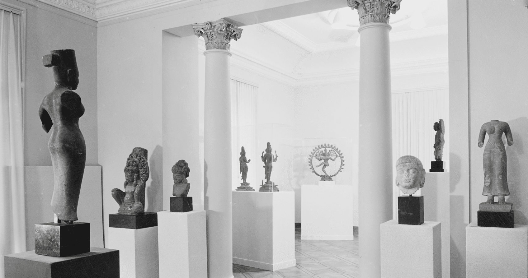 Historische Ansicht der Villa Wesendonck, erste Sammlungseinrichtung, 1952. Foto: © Museum Rietberg Zürich