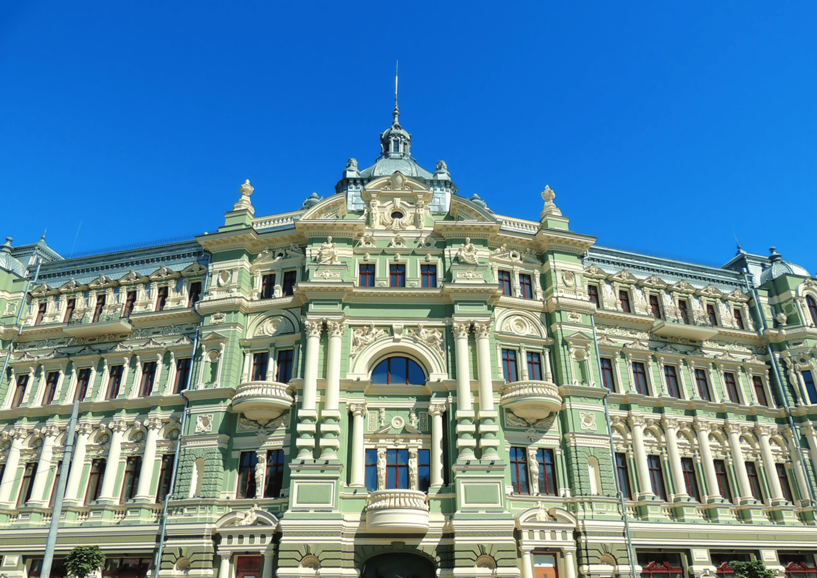 Blick auf das Russov House in Odessa (September 2020). Foto: Wikimedia Commons / Romankravchuk