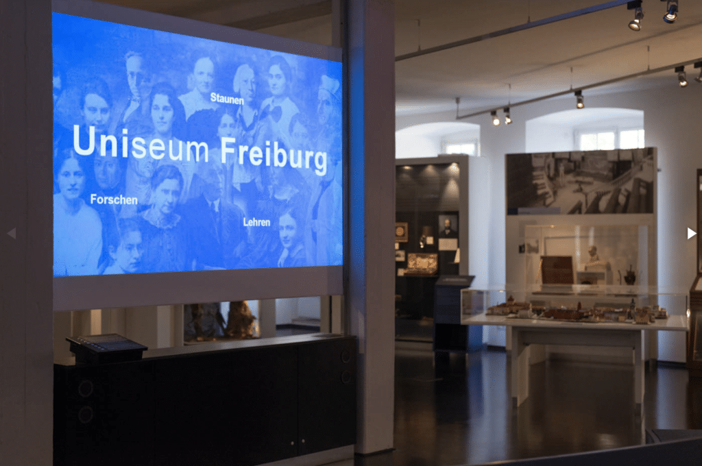 Ab dem 22. Juli 2023 gibt eine Ausstellung im Uniseum Einblicke in die Geschichten von Büchern, die in der Zeit des Nationalsozialismus enteignet wurden. Foto: Uniseum Freiburg